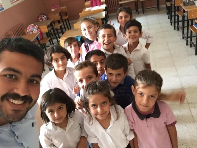 Türkiye Bu Öğretmeni Konuşuyor