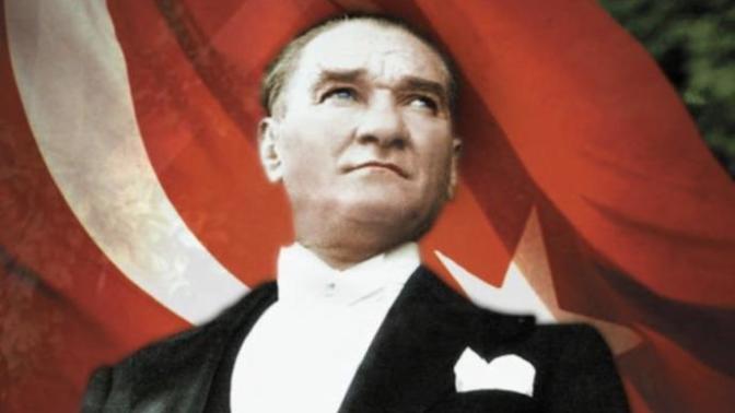 Kasım’da Aşk Başkadır Çünkü Bize Ölümsüz Bir Aşkı Hatırlatır! Ulu Önderimiz Atatürk’ün Kalplerimizi Isıtacak 4 Özel Anısı!