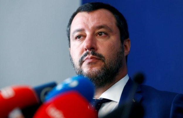 Lig Partisi lideri ve İçişleri Bakanı Matteo Salvini