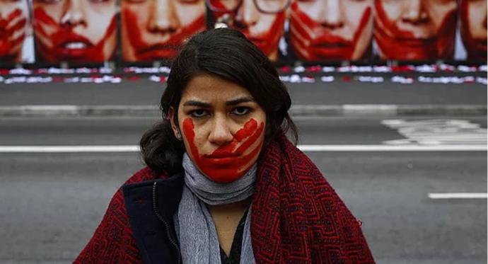 Kadının yok edildiği bir dünyada, insanlık yok demektir!