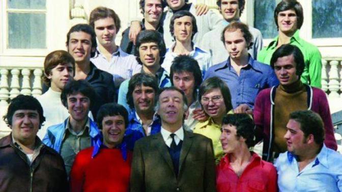 24 Kasım Öğretmenler Günü'nde Öğretmenine En Güzel Hediyeyi Sen Vermek İster Misin?