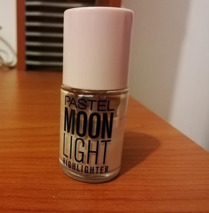 Pastel Moon Light