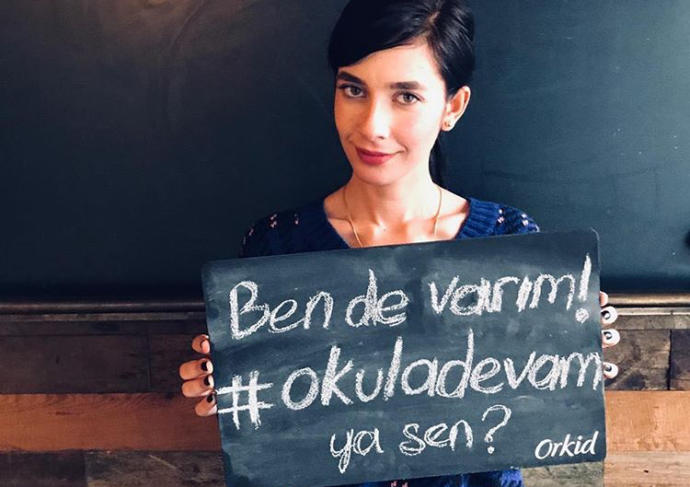 Sosyal Medyada #OkulaDevam Projesine Destek Veren 10 Ünlü İsim