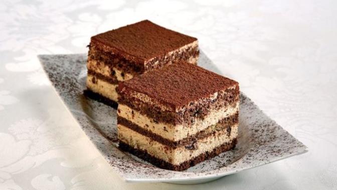 İtalya’nın Rüzgarı Damaklarınızı Şenlendirsin: Kolay Tiramisu Nasıl Yapılır?