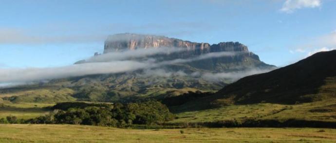 Brezilya ve Venezuela Arasındaki Gizemli Dünya: Roraima Dağı