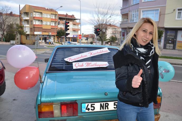 Bu Kutlamalar Düğün İçin Değil, Boşanma İçin! Boşanmalarını Kutlayan İlginç İnsanlar