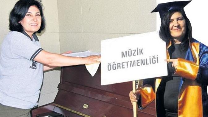 İsteyince Oluyormuş Dedirten Sıcacık Bir Haber: Temizlik Görevlisi Olarak Girdiği Okulda Öğretmen Oldu