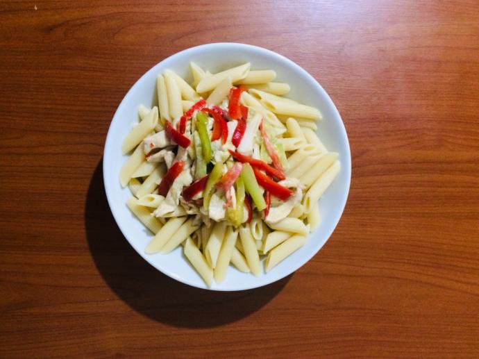 Hem Sebzeli, Hem Tavuklu, Hem Kremalı “Bonus Makarna” Nasıl Yapılır?