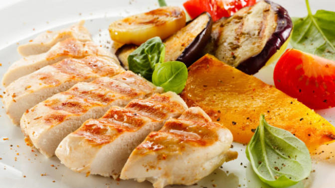 Farklı Lezzet Sevenlere Özel:  Portakal Soslu Tavuk Fileto Nasıl Yapılır?
