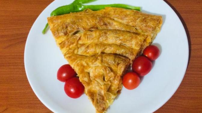 En Pratiğinden “Patatesli Dolama Börek” Nasıl Yapılır?