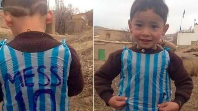 Messi'nin Forma Verdiği Afgan Çocuk Evini Terk Etti