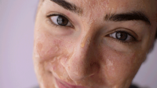 Pürüzsüz Bir Cilde Kavuşmak İçin Evde Hazırlayabileceğiniz 5 Doğal Maske!