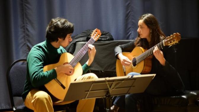 Gitar Çalmaya Başlamak İsteyenler İçin Hayati İpuçları