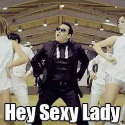 Hey Sexy, Özelden yazsana ! Mesaj kutun kapalı ben yazamıyorum, takip et !
