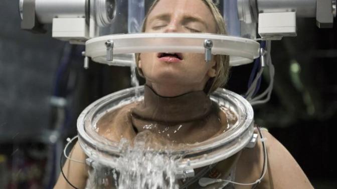 The OA İnceleme: İster Ağır, İster Hafif Olsun; İnancın Kendisi Giyotin Gibidir!