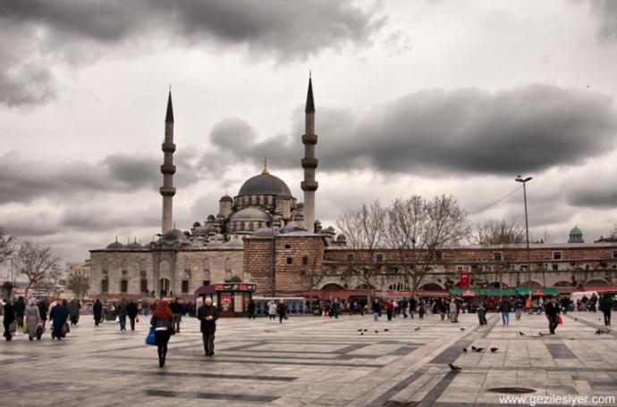 İstanbul'da Turist Olmak: İstanbul'a Gelirseniz Mutlaka Görmeniz Gereken 6 Yer!