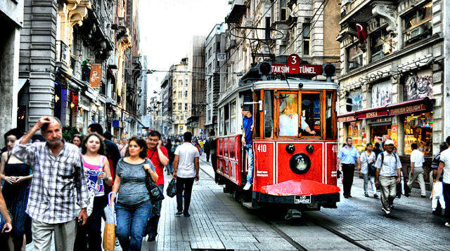 İstanbul'da Turist Olmak: İstanbul'a Gelirseniz Mutlaka Görmeniz Gereken 6 Yer!