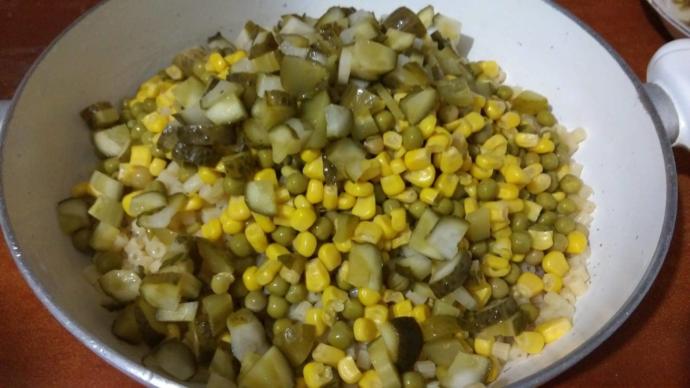 Pratik Yoğurtlu Makarna Salatası Tarifi