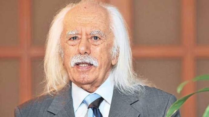 Şiir Yazdığına İnanamayacağınız 4 Ünlü İsme Çok Şaşıracaksınız