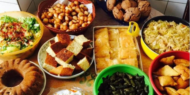 Ender Saraç Kadınların Düzenlediği Günleri 'İntihar Günü' Olarak Yorumladı
