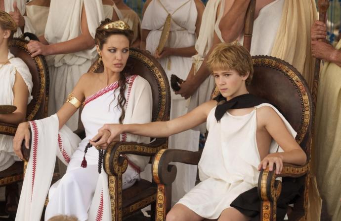 Dünyanın Gelmiş Geçmiş En Güçlü Kadınlarından Biri Olan Cleopatra'yı Canlandıran Oyuncuları Kritik Ediyorum!