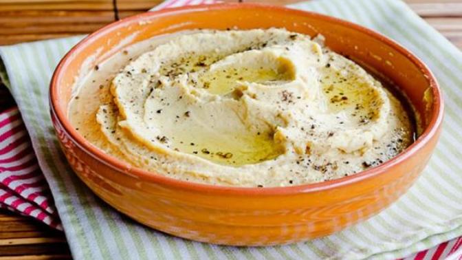 Doyurucu ve Sağlıklı Meze: Humus Nasıl Yapılır?
