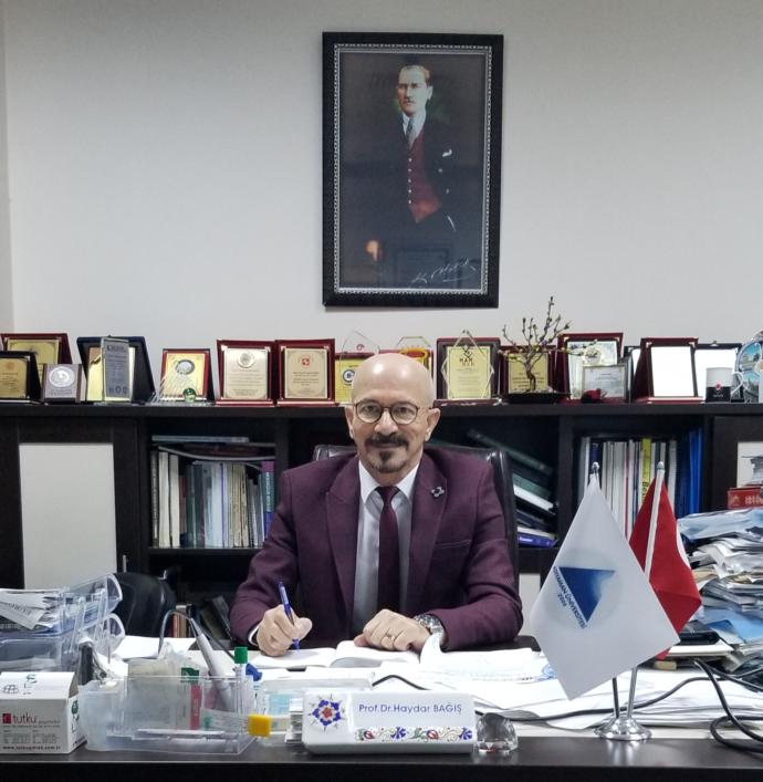 Biyolojik Alın Yazımız Olan Genleri Türkiyenin En İyi Hocalarından Biri Olan Prof. Dr. Haydar Bağış İle Konuştuk