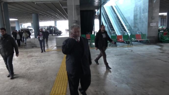 Metin Akpınar ve Müjdat Gezen Adliyede!