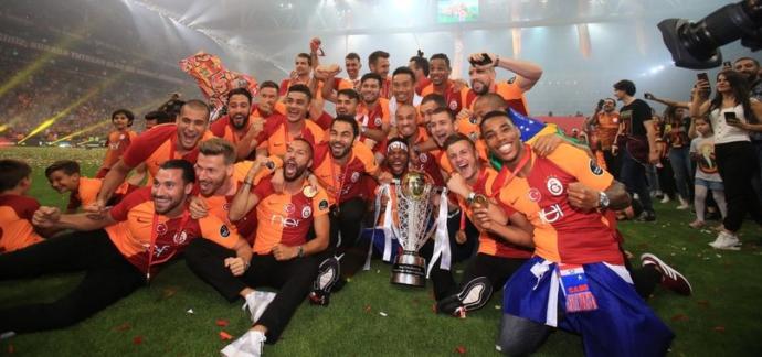 Bir Efsaneydi: Rüzgar Gibi Geçen 2018den Geriye Kalan En İlginç 17 Olay