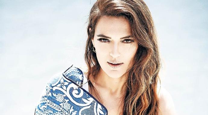 Demet Akalın