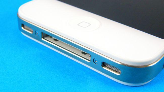 iPhone 4S'deki 30 pinli bağlantı noktası