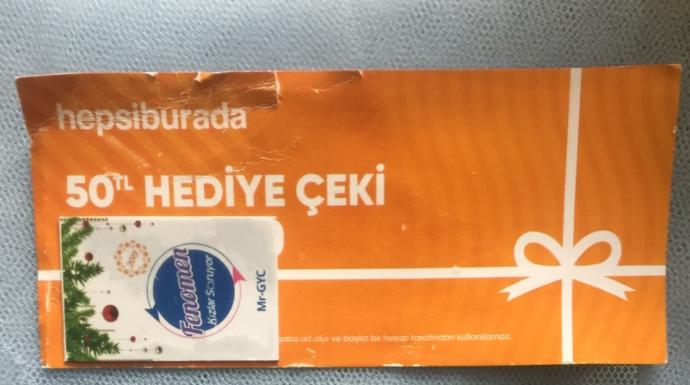 Yeni Yıl Kapıyı Çalmadan, KizlarSoruyor Çaldı ve Mutluluk Paketi İle Fenomenlerinin Yüzlerini Güldürdü!