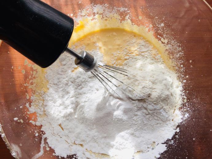 Şeklini Yediğim Bir Pasta; “İki Renkli Pasta” Tarifi!