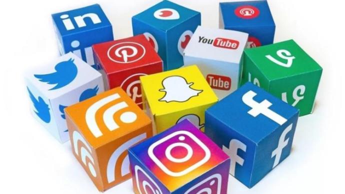 Akıllı Telefon Bağımlılığına Karşı Eski Tip Telefonlar Çoğalıyor!