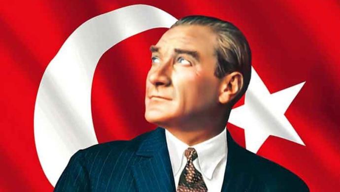 Siyasi Kaos Yaratan Tartışmada Aklımda Deli Sorular: Peki Metin (Ak) Pınar mı?
