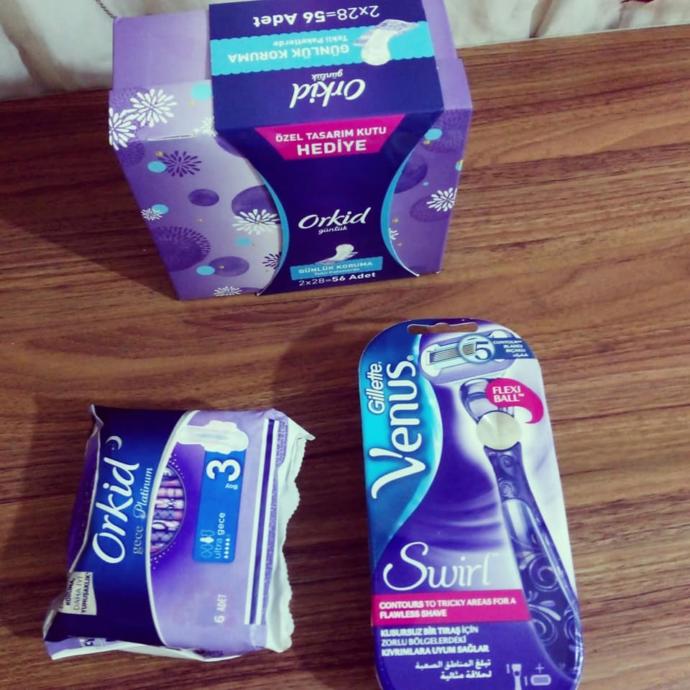 Orkid ve Gillette Venus