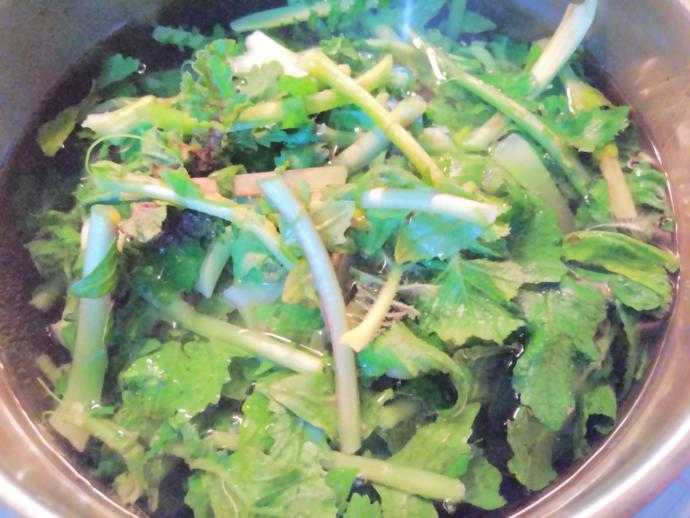 Zeytinyağlı Soğuk Meze: Turp Otu Salatası Tarifi!