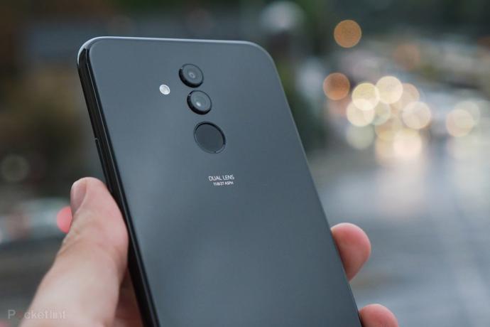 Uzun Bir Araştırmadan Sonra Almaya Karar Verdiğim Huawei Mate 20 Lite'i İnceliyorum!