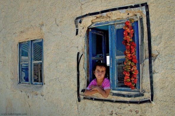 Çok Basit Tanımlamalar İle Türkiye'de Kız Olmak!