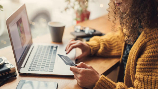 Hafta Sonu Online Alışverişin Hakkını Verin: Mükemmel Fiyatlı Fırsat Ürünleri