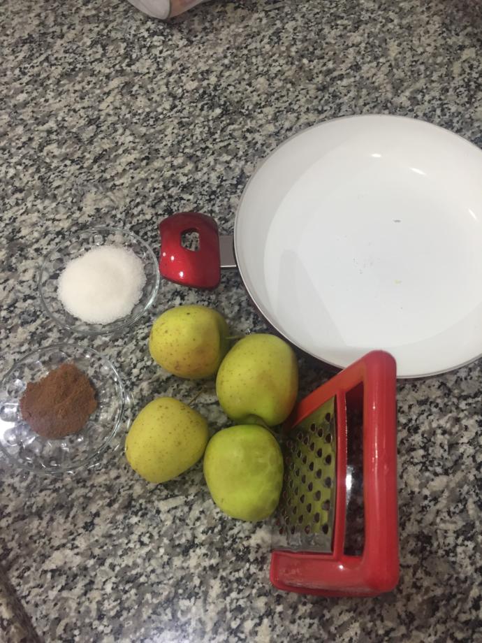 Görüntüsüyle, Tadıyla Kendine Aşık Edecek Bir Tarifim Var: Elmalı Tart!