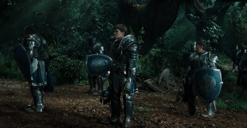 En Harika Filmlerden Biri Olan Warcraft'ın Muhteşem Sahneleri ve İnsanlığın Orklarla Mücadelesi!