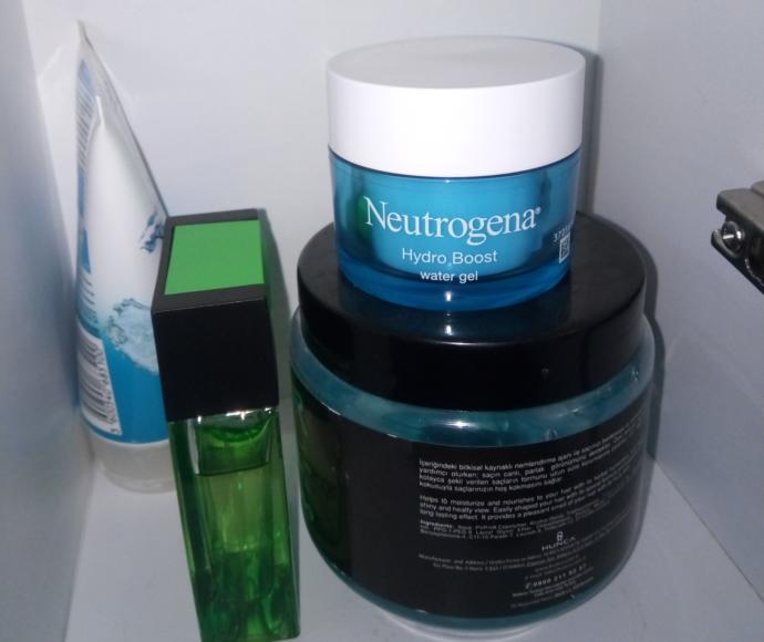 Neutrogena dolabımda.