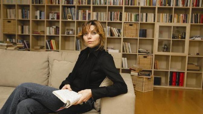 Okurlarının Çoğunluğu Kadınlar Olan Kitap ve Yazarlar