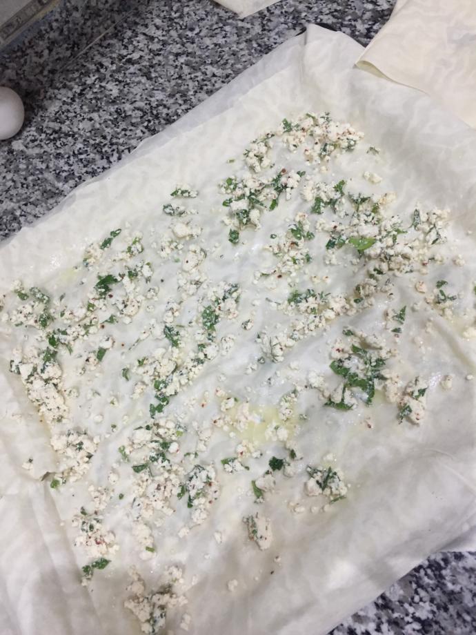 Hem Çıtır Çıtır Hem de Doyurucu Bir Tarif: Peynirli Börek 💕