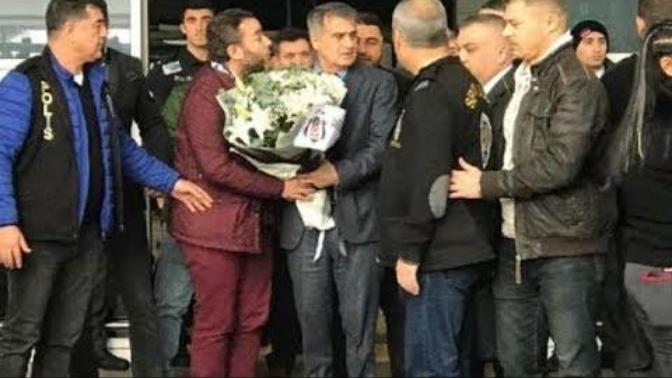 Antalya'da Burak Yılmaz Transferine Tepki Gösterildi!