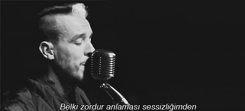 Yalnız Kalplerin Usta Sanatçısı Cem Adrian