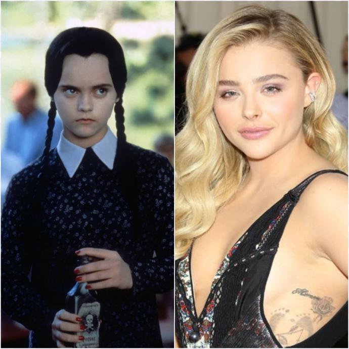 Solda Wednesday Addams rolünde biricik Christina Ricci, sağda da boyunsuz Chloe Grace Moretz.