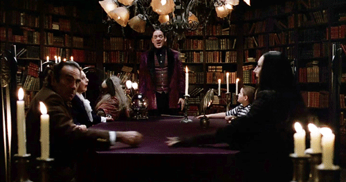Yeni Addams Ailesiyle Tanışın: Addams Ailesi Yeniden Çekiliyor!