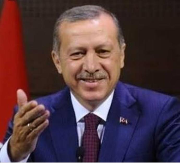 Kraliyet Ailesi Mensuplarının Gülüşlerine Puan Veriyorum!